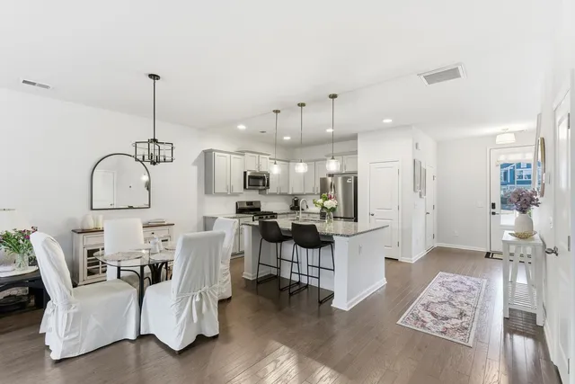 $520,000 | 2567 KINGSFIELD Street, Mount Pleasant, SC 29466