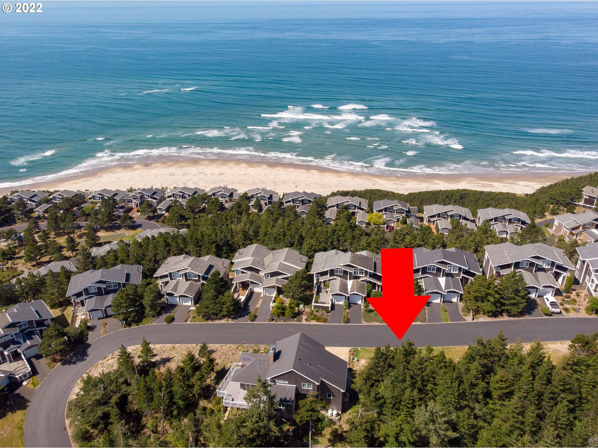 Promontory Lane Tillamook, OR 97141 - Photo 4 of 11 a view of a city