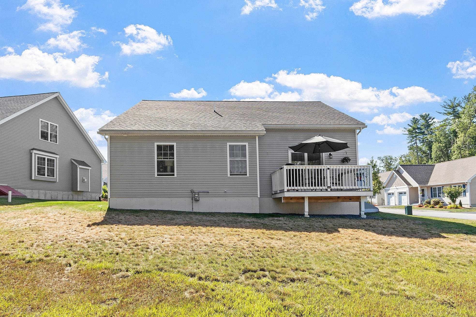 1 Redwood Road Pelham, NH 03076 - Photo 5 of 31
