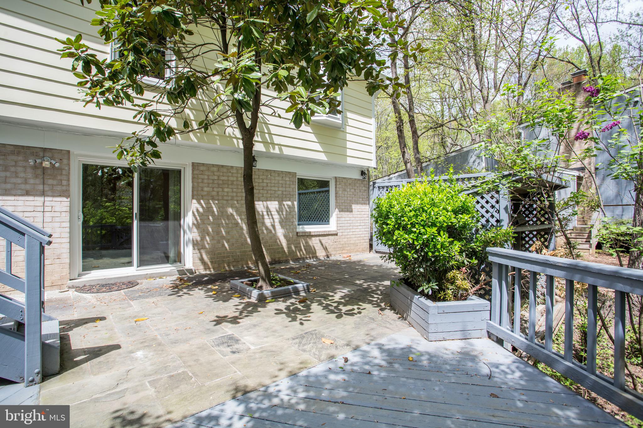 2505 Goldcup Lane Reston, VA 20191 - Photo 27 of 84