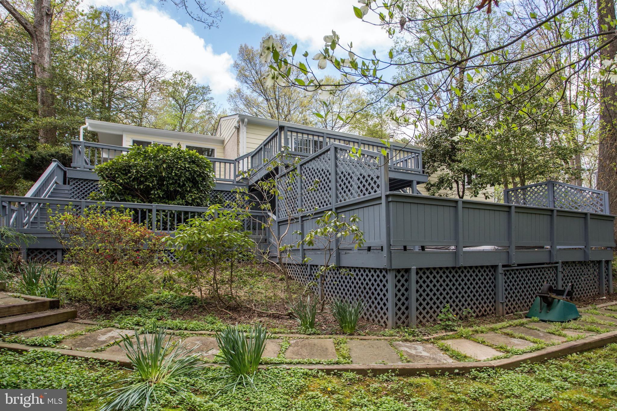 2505 Goldcup Lane Reston, VA 20191 - Photo 41 of 84