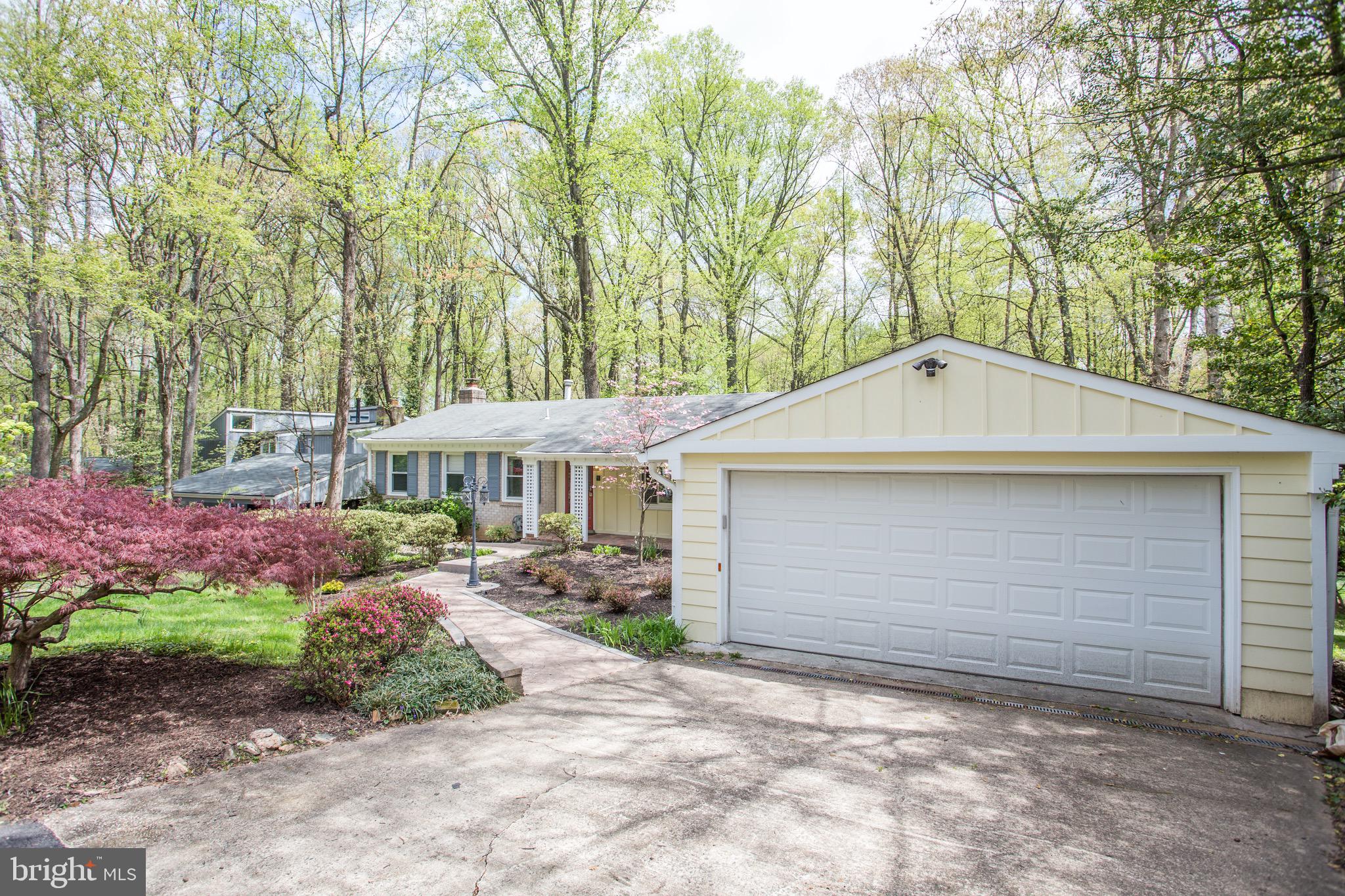 2505 Goldcup Lane Reston, VA 20191 - Photo 5 of 84