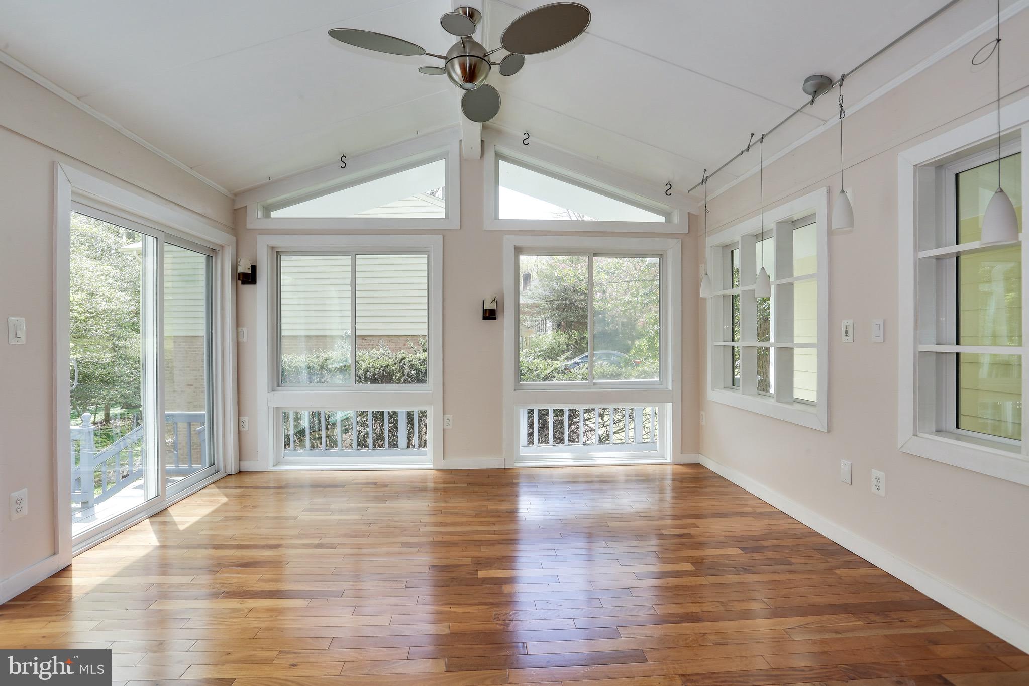 2505 Goldcup Lane Reston, VA 20191 - Photo 62 of 84