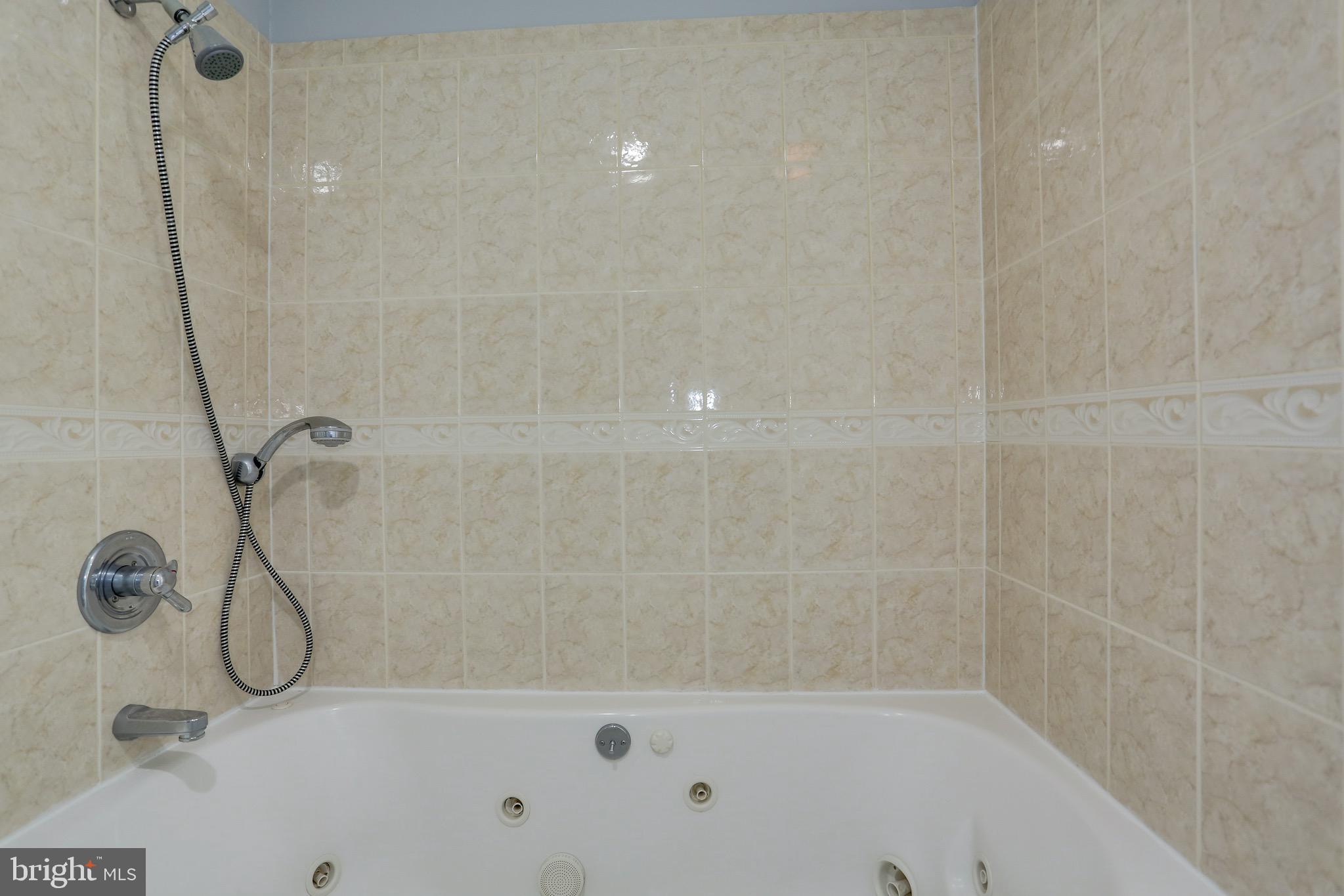 2505 Goldcup Lane Reston, VA 20191 - Photo 66 of 84