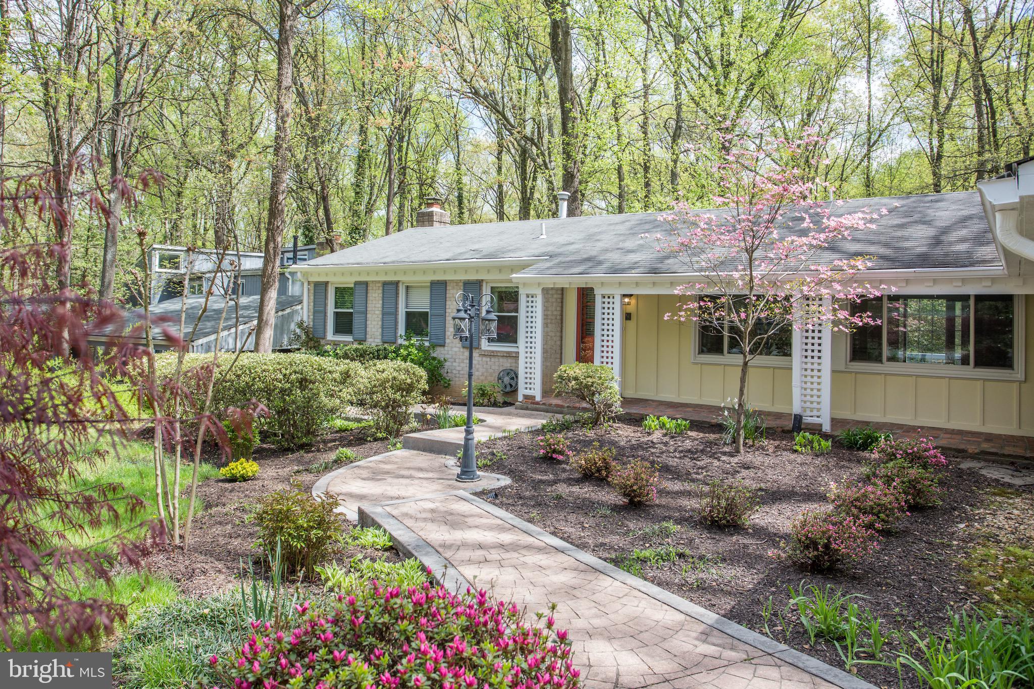 2505 Goldcup Lane Reston, VA 20191 - Photo 7 of 84