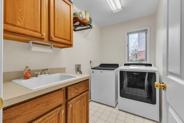 $649,900 | 14756 Village Court, Plymouth, MI 48170