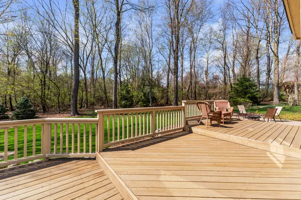 $649,900 | 14756 Village Court, Plymouth, MI 48170