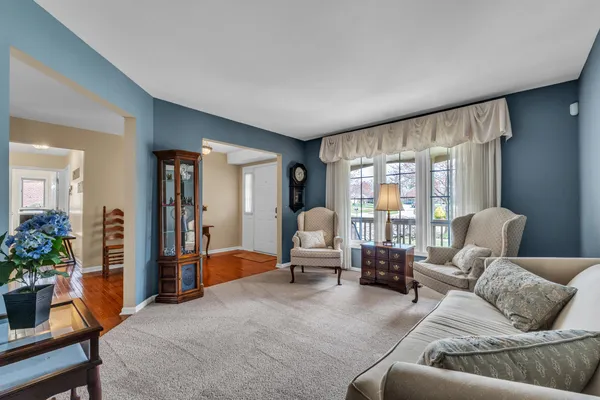 $649,900 | 14756 Village Court, Plymouth, MI 48170