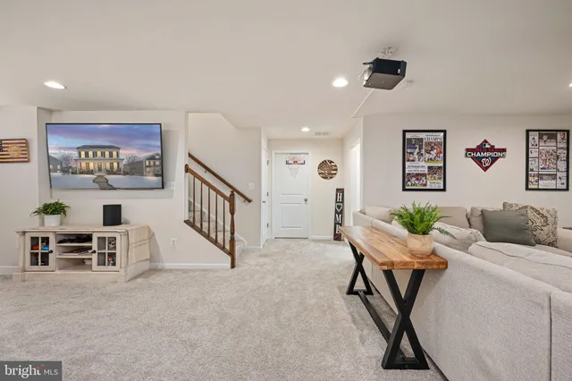 $750,000 | 568 Coastal Avenue, Stafford, VA 22554