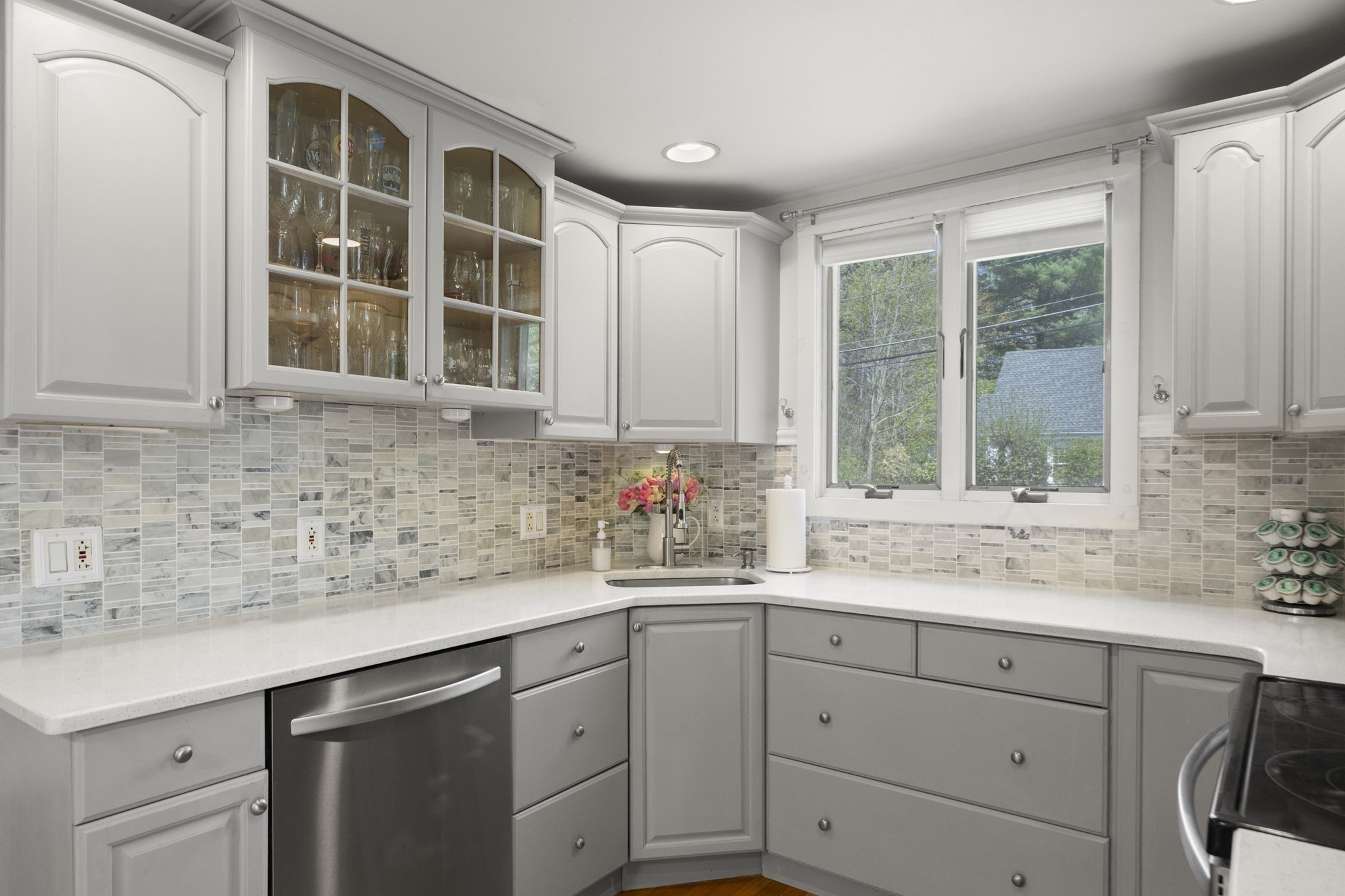 17 Dalton Road Holbrook, MA 02343 - Photo 8 of 23 Gallery Image 8