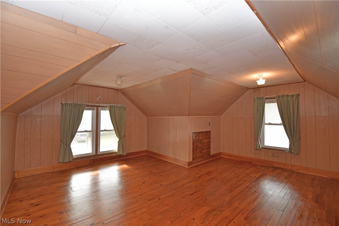 5515 Huron Road Lyndhurst, OH 44124 - Photo 21 of 35