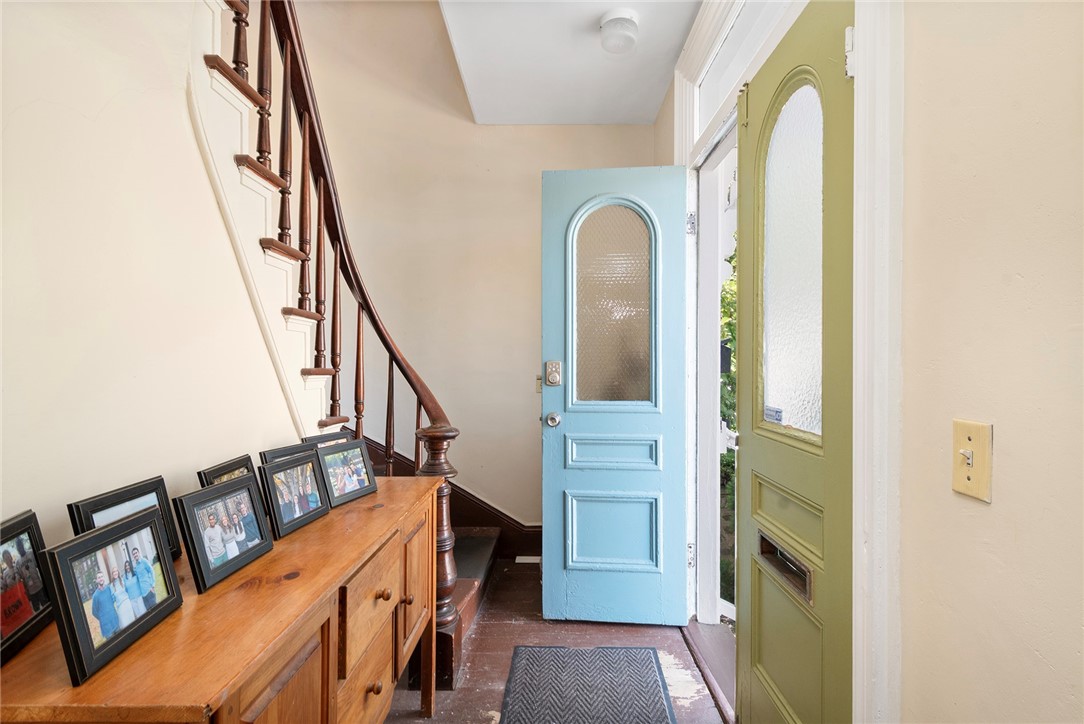 33 Amy Street Providence, RI 02906 - Photo 6 of 50