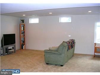 35 Rinehart Road Pottstown, PA 19465 - Photo 11 of 12 Family Room