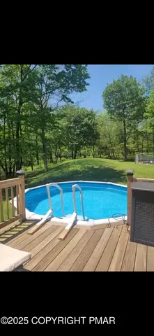 $449,900 | 107 Horseshoe Drive, Effort, PA 18330