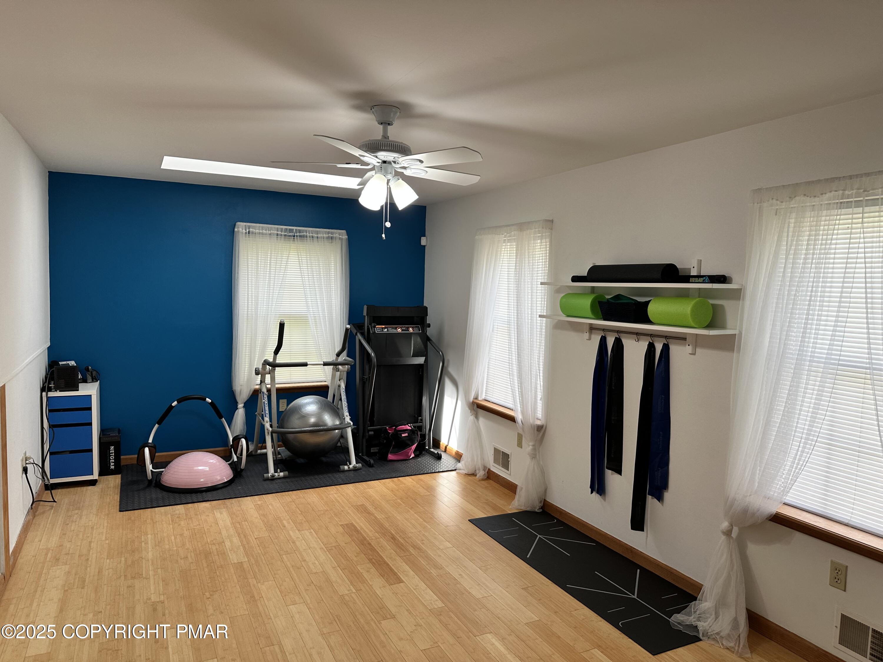 107 Horseshoe Drive Effort, PA 18330 - Photo 38 of 72 a view of a room with gym equipment