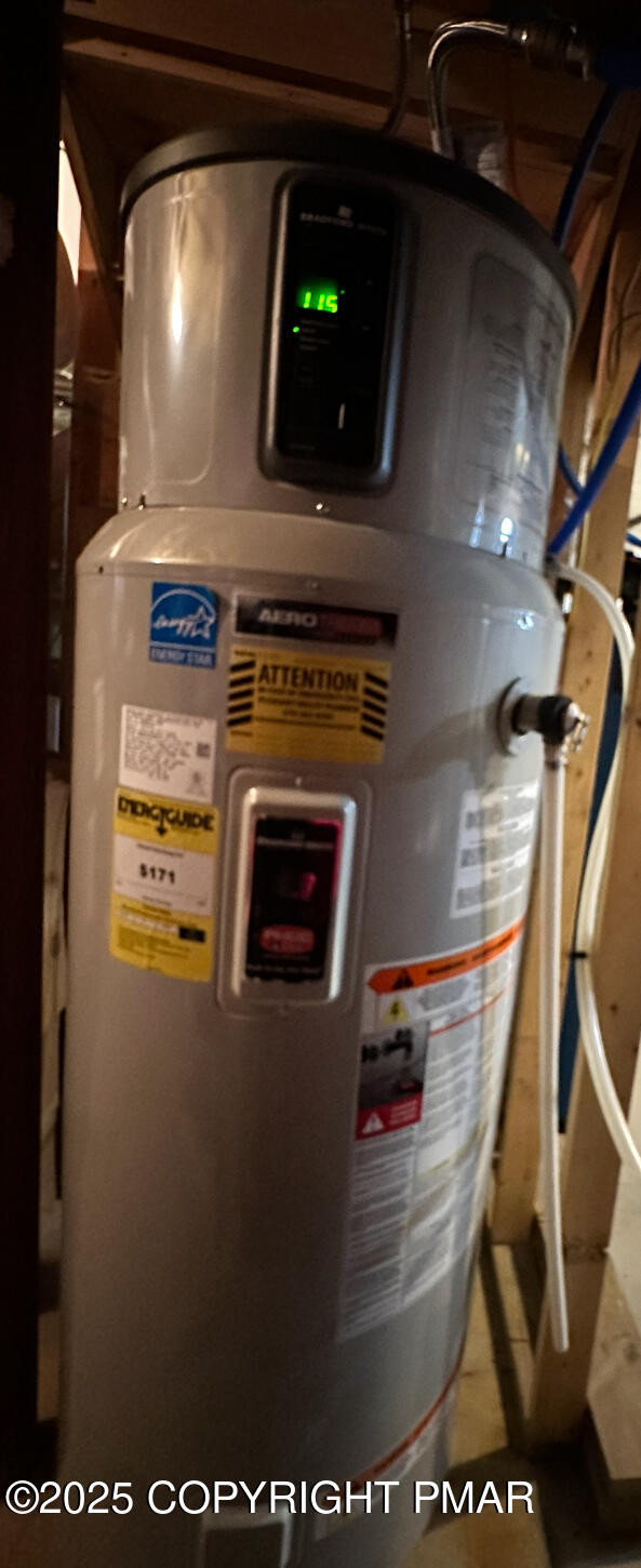 107 Horseshoe Drive Effort, PA 18330 - Photo 63 of 72 IMG_4145