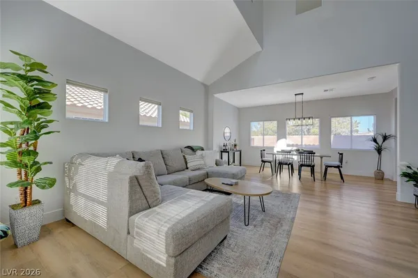 $2,500 | 210 Sunlight Peak Street, Henderson, NV 89012