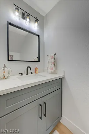 $2,500 | 210 Sunlight Peak Street, Henderson, NV 89012