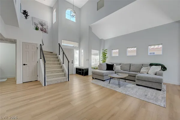 $2,500 | 210 Sunlight Peak Street, Henderson, NV 89012