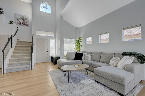 $2,500 | 210 Sunlight Peak Street, Henderson, NV 89012