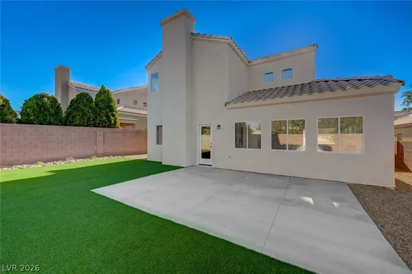 $2,500 | 210 Sunlight Peak Street, Henderson, NV 89012