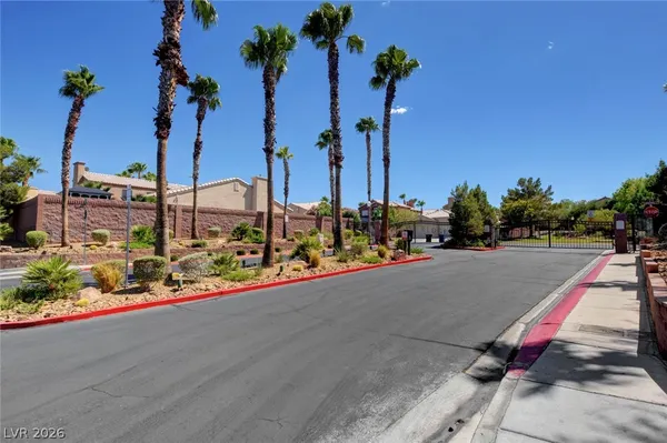 $2,500 | 210 Sunlight Peak Street, Henderson, NV 89012