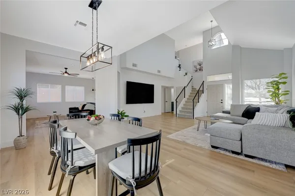 $2,500 | 210 Sunlight Peak Street, Henderson, NV 89012