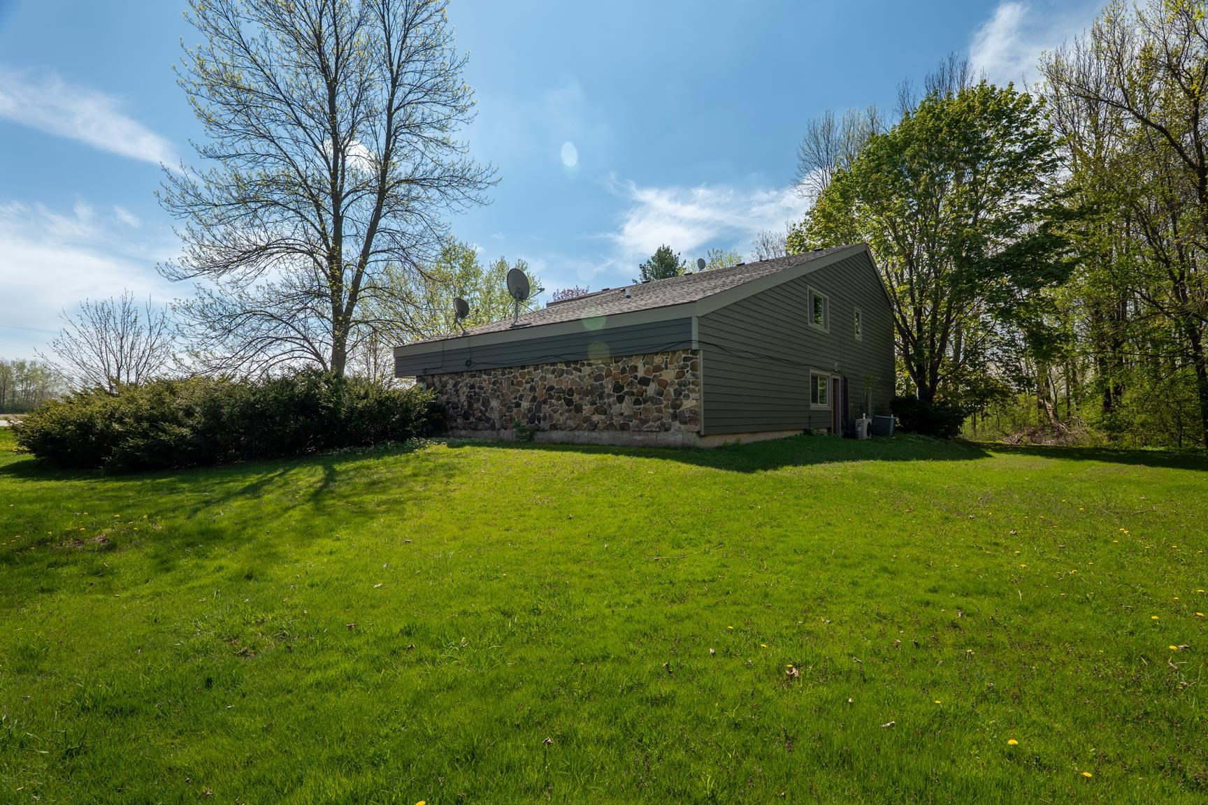 11101 Robin Road Marshfield, WI 54449 - Photo 31 of 34