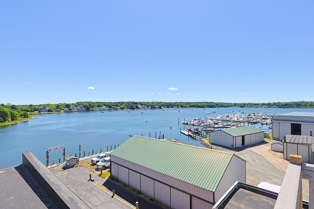45 Main Street, Unit 35 Wareham, MA 02571 - Photo 27 of 34 a view of a terrace with sitting area