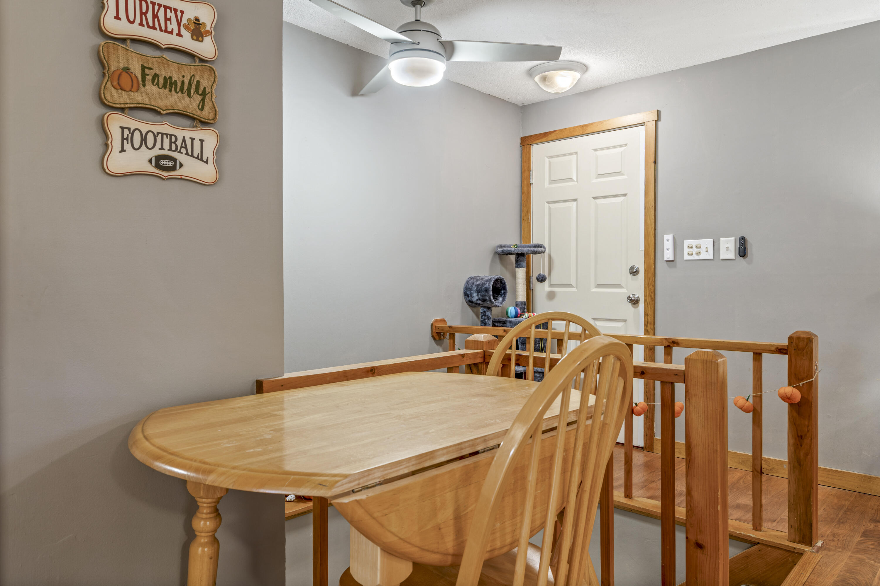 336 Pope Road, Unit 3 Windham, ME 04062 - Photo 18 of 28 Dining Area / Rear Entry