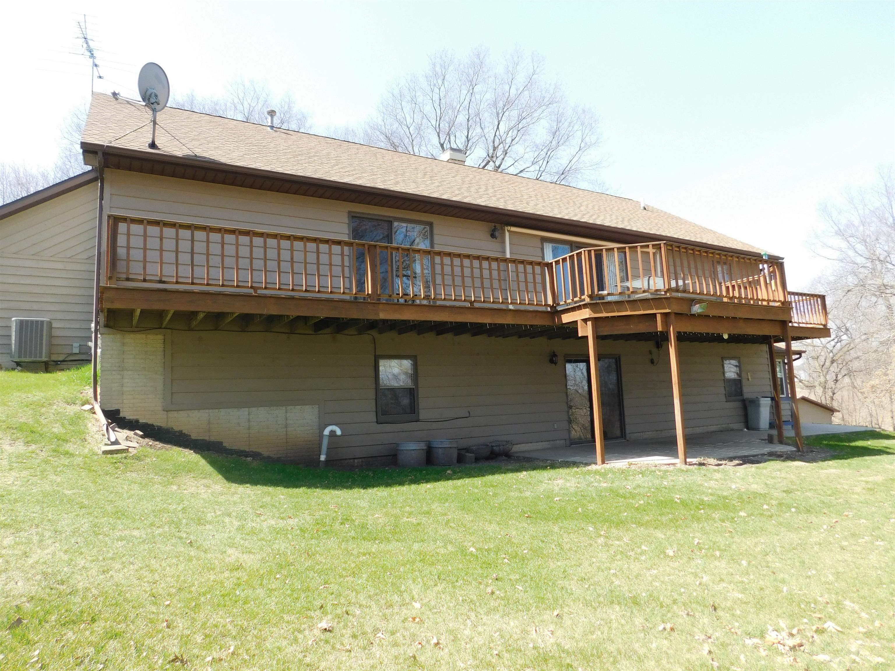4103 North AYP Road Lena, IL 61048 - Photo 41 of 96 a view of a house with wooden fence