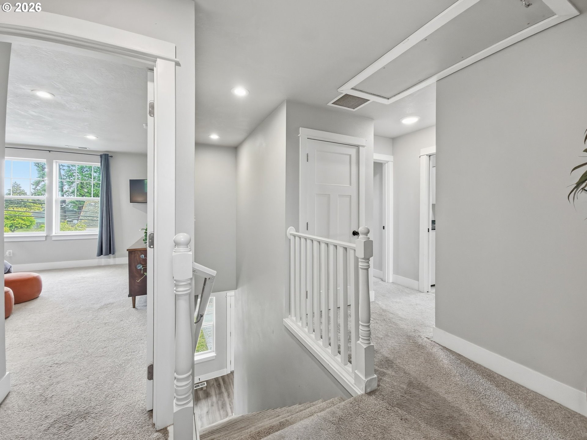 1310 Elm Street Junction City, OR 97448 - Photo 24 of 39 a view of entryway with livingroom