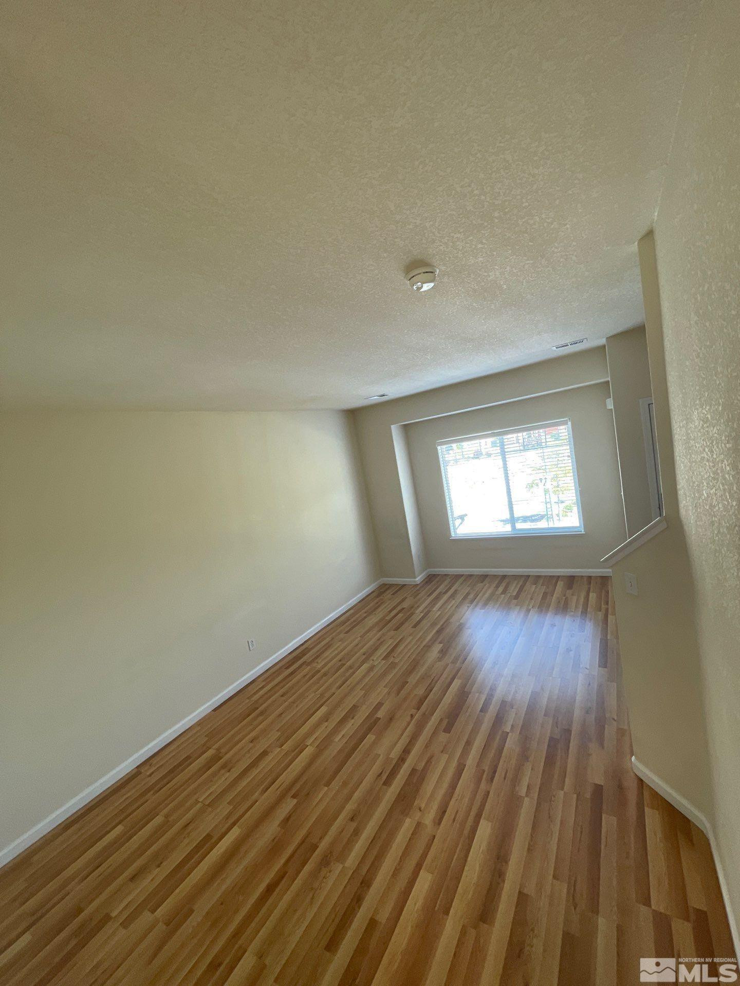 315 Dawson Jacob Lane Reno, NV 89503 - Photo 4 of 14 Photo 14