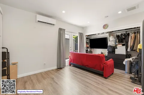 $1,675,000 | 2522 South Bundy Drive, Los Angeles, CA 90064