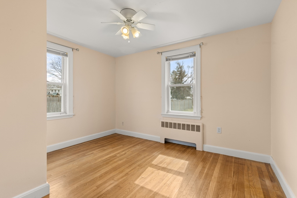 6 Frances Road Burlington, MA 01803 - Photo 15 of 34