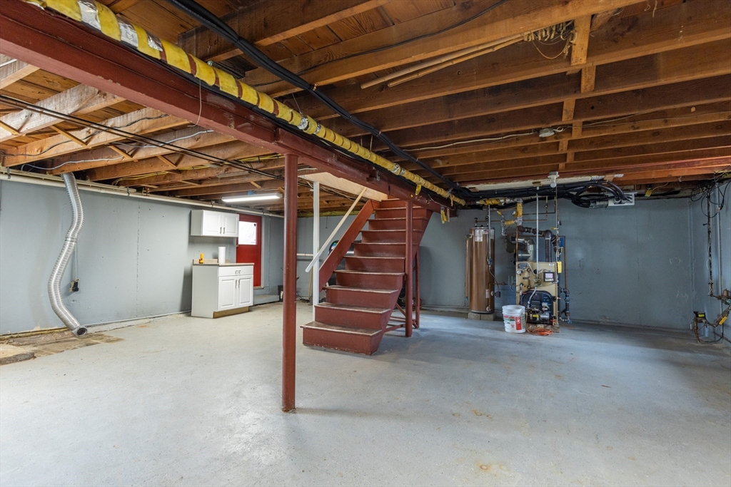 6 Frances Road Burlington, MA 01803 - Photo 25 of 34