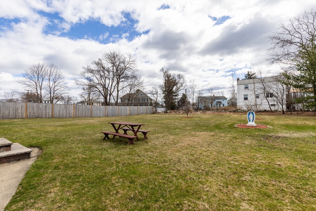 6 Frances Road Burlington, MA 01803 - Photo 27 of 34