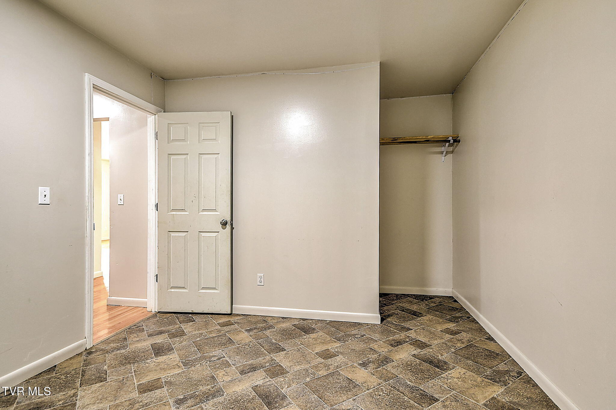 655 Wadlow Gap Road Kingsport, TN 37660 - Photo 61 of 66 19-web-or-mls-649 Wadalow Gap DP-20