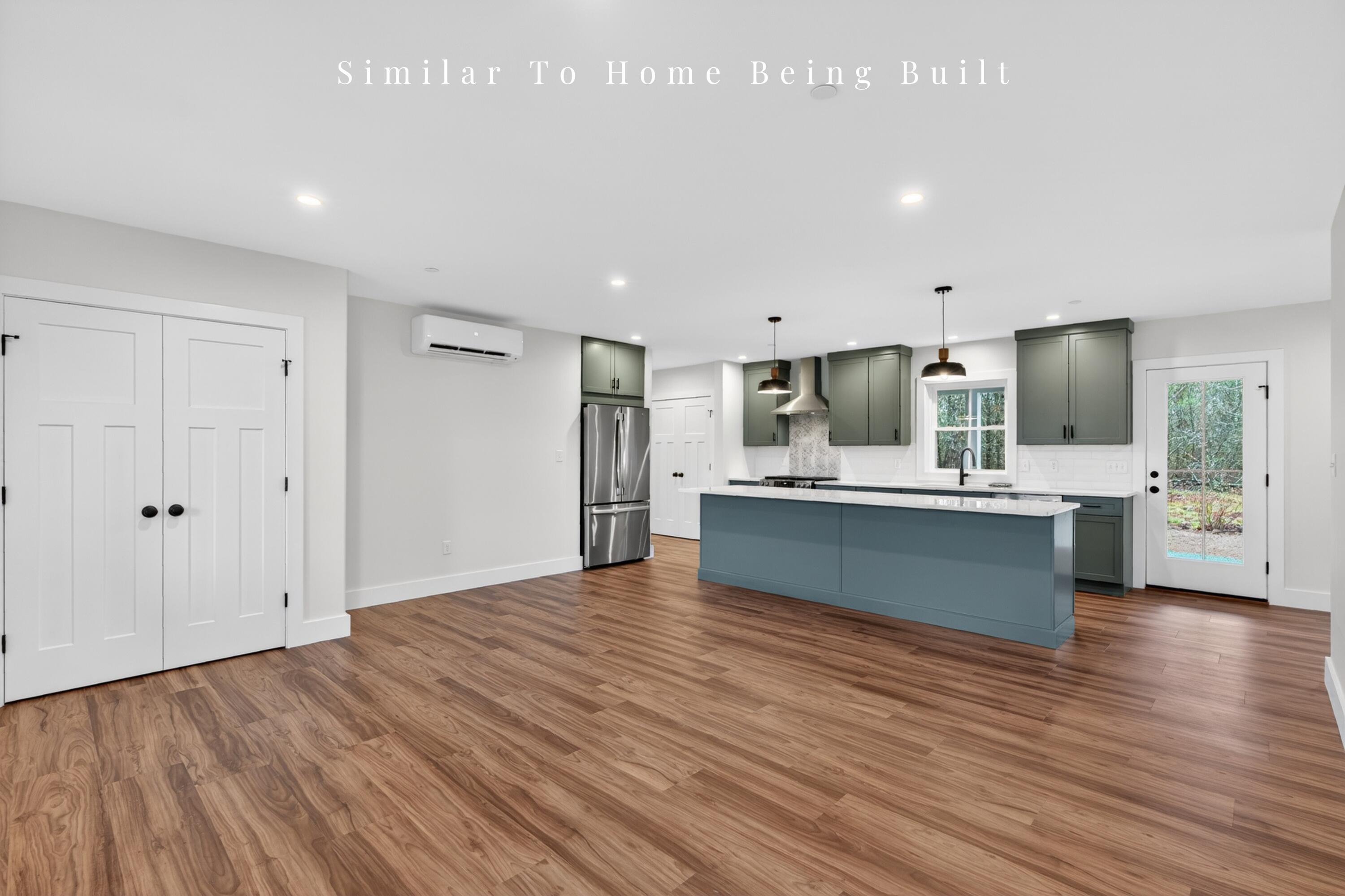 17 Middle Road Kennebunk, ME 04043 - Photo 5 of 35 Dining Area