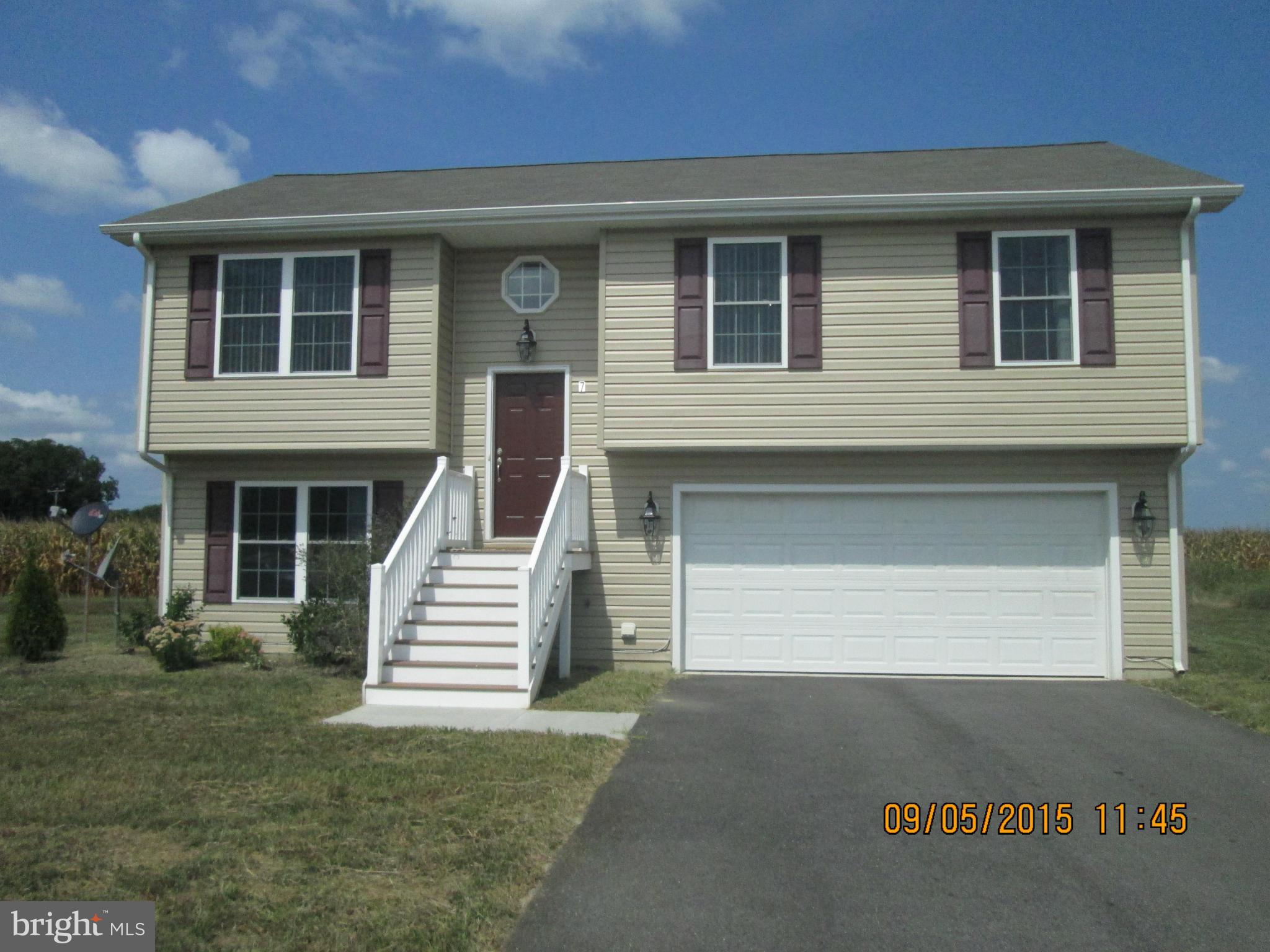 7 Ridgeway Drive Ridgely, MD 21660 - Photo 1 of 5 Exterior (Front)
