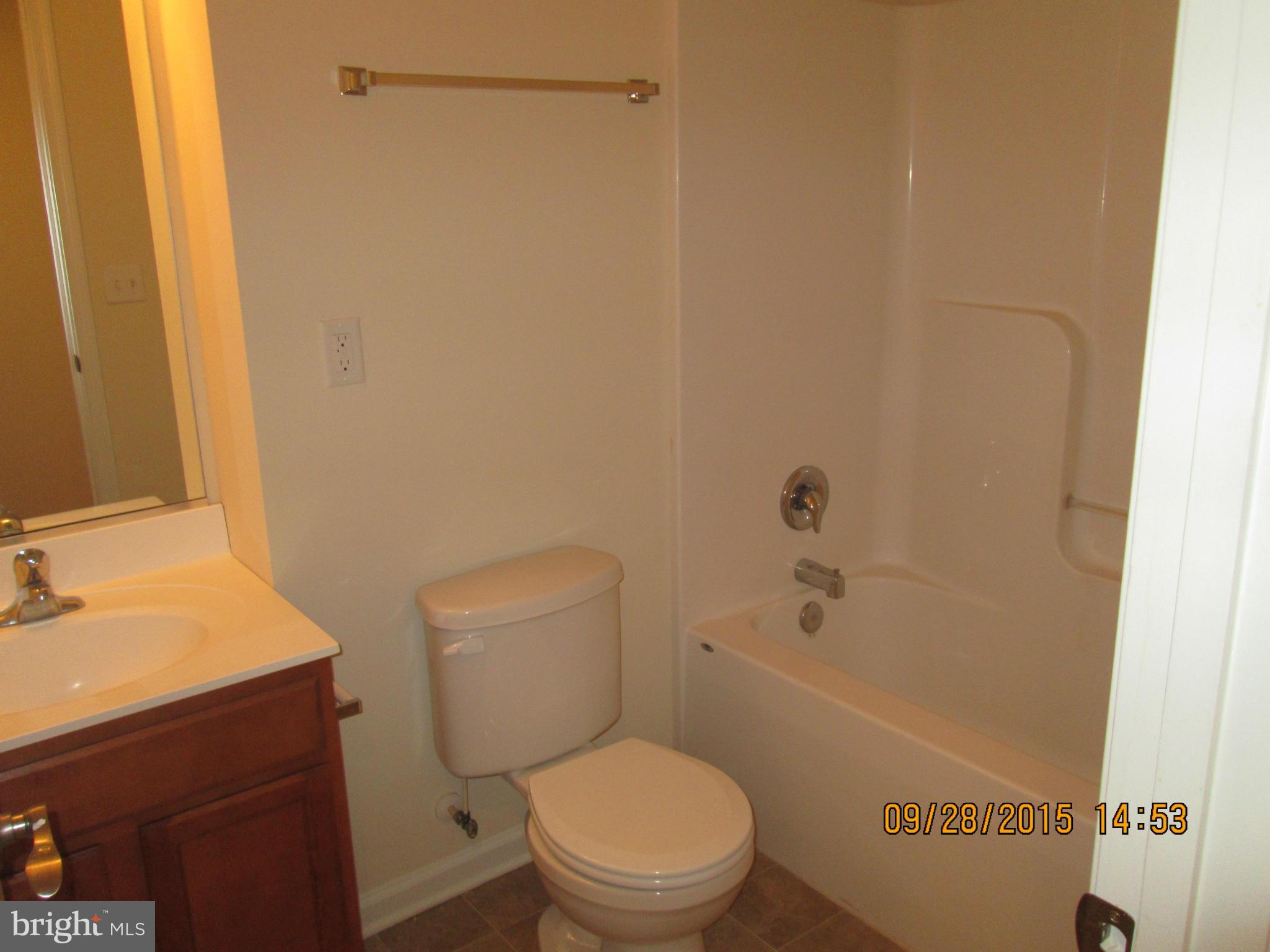 7 Ridgeway Drive Ridgely, MD 21660 - Photo 3 of 5 Bath