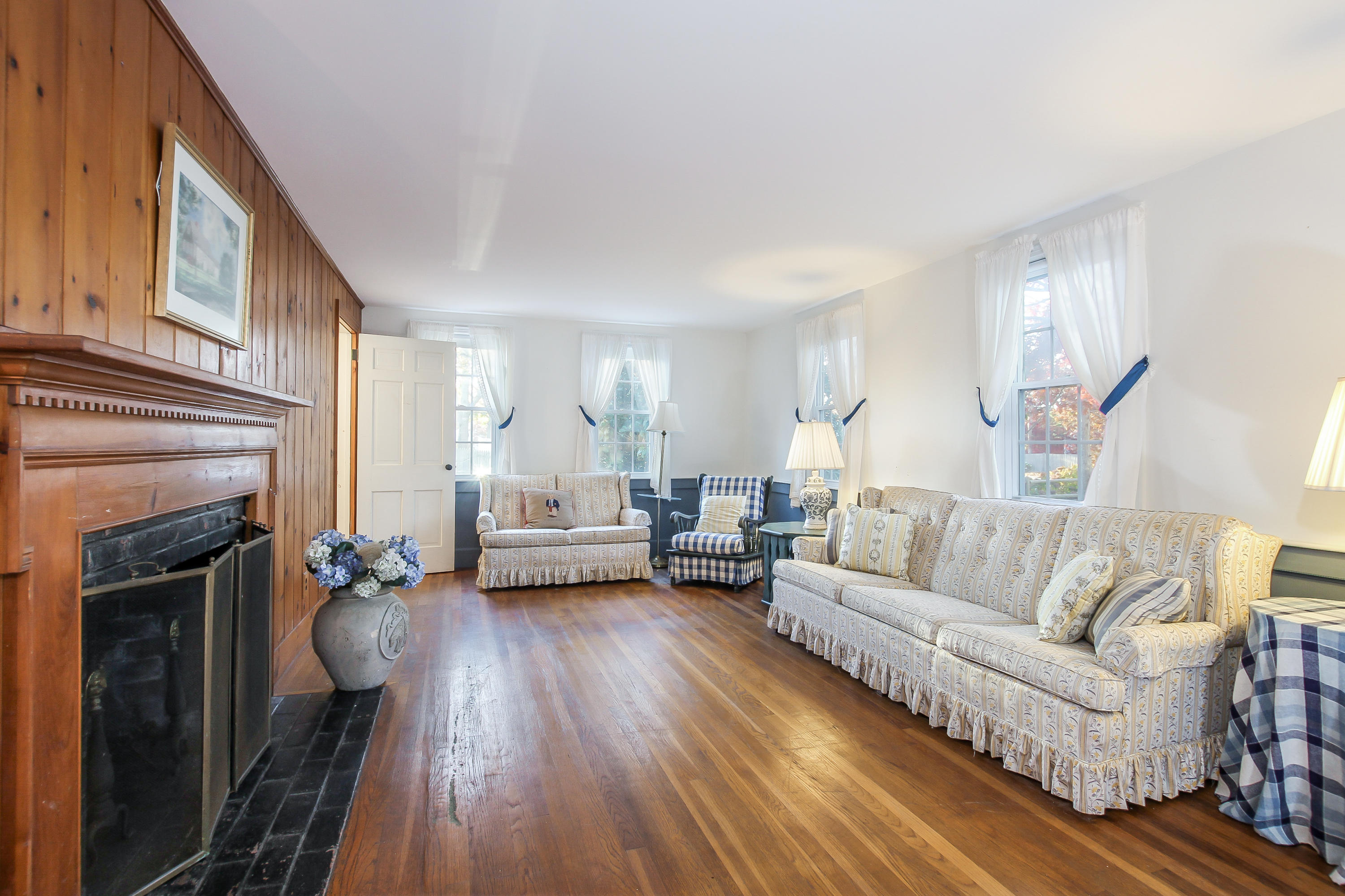 17 Shore Rd Extension West Harwich, MA 02671 - Photo 5 of 15 Living Room 3