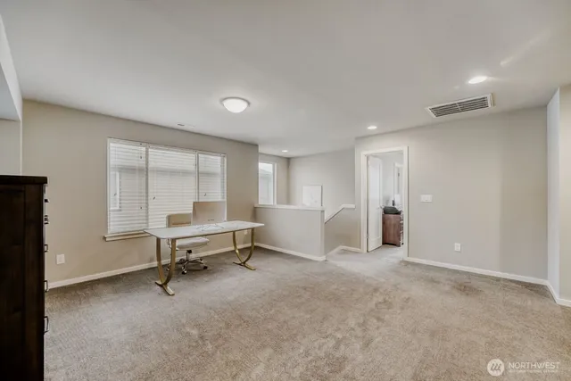 $925,000 | 5658 South 328th Place, Auburn, WA 98001