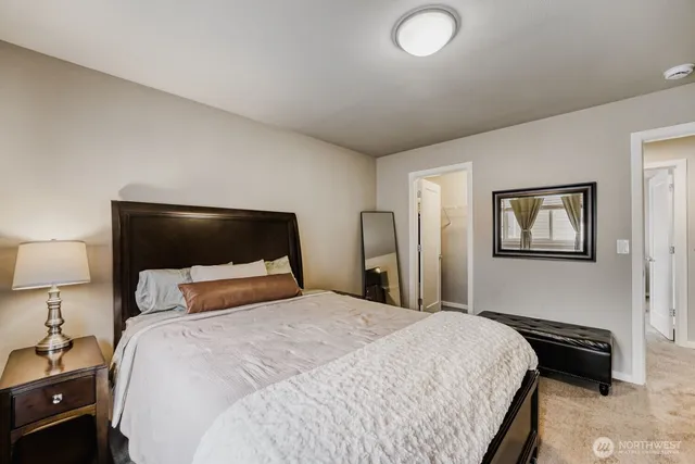 $925,000 | 5658 South 328th Place, Auburn, WA 98001