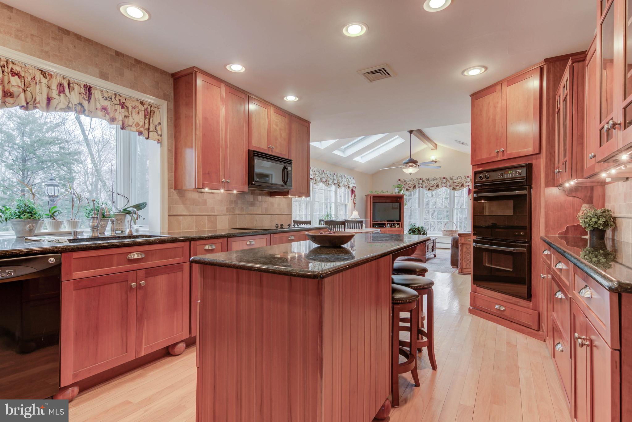 324 Croton Road Wayne, PA 19087 - Photo 6 of 28