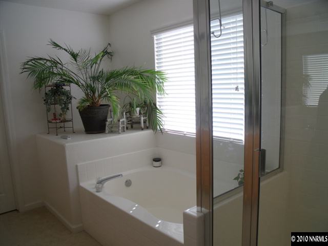 9940 Rising Sun Court, Unit 1 Reno, NV 89506 - Photo 4 of 9 Photo 4