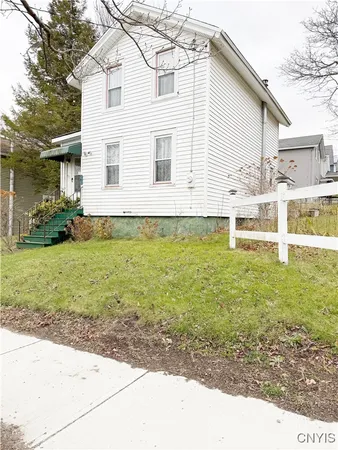 $135,000 | 94 Niagara Street, Oswego, NY 13126