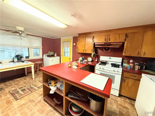 $129,900 | 94 Niagara Street, Oswego, NY 13126