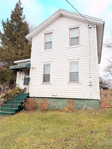 $129,900 | 94 Niagara Street, Oswego, NY 13126