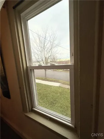 $129,900 | 94 Niagara Street, Oswego, NY 13126